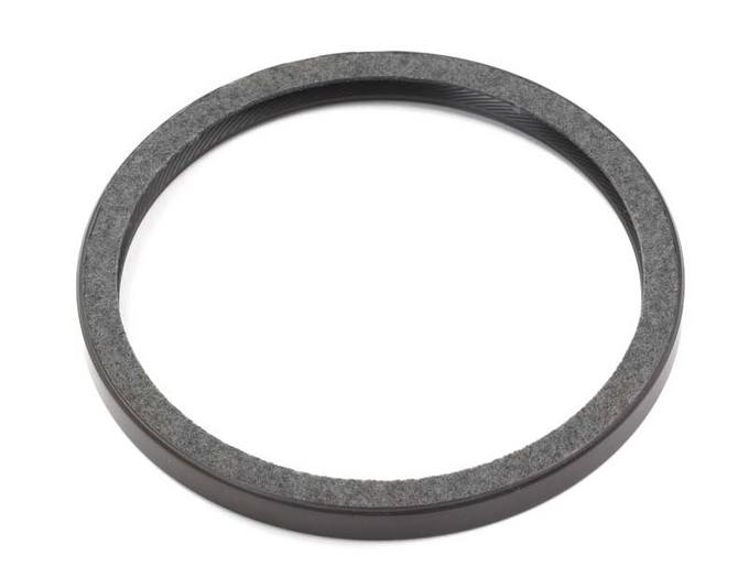 Volvo Crankshaft Seal - Rear 9458178